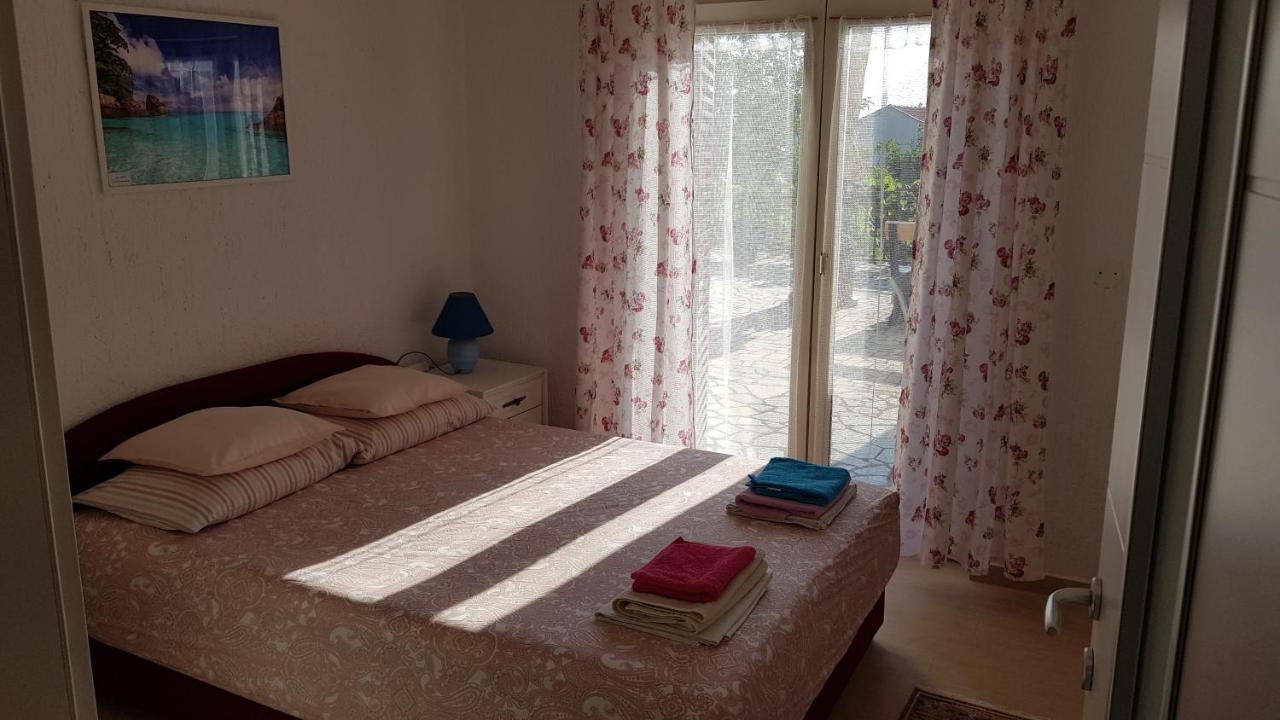 Katica Apartment *
